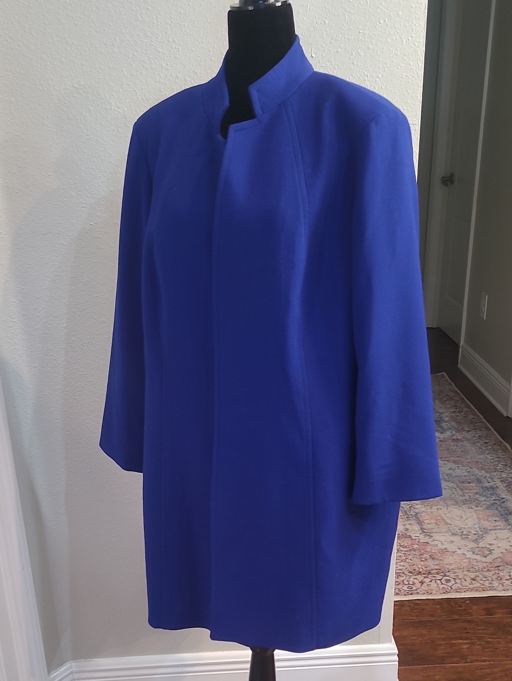 Tahari Arthur S Levine Cobalt Blue Minimalist Long Coat Size 18w